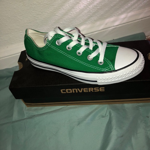 Converse shoe - Picture 1 of 1